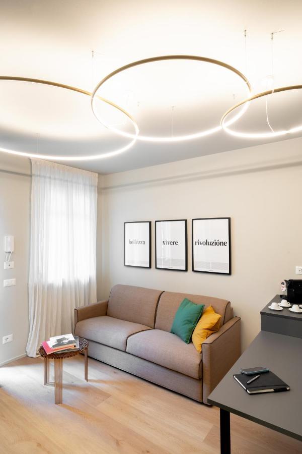Casa Da Anna, Centro Storico Alloggio Di Design, Con Parcheggio Alba  Dış mekan fotoğraf